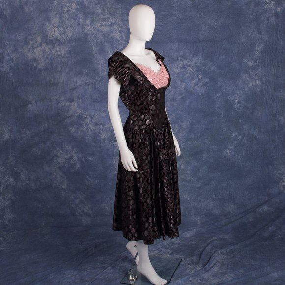 Vintage Black & Pink Taffeta Tea Dress w/ Pink Lace Bodice - Picture 2 of 4